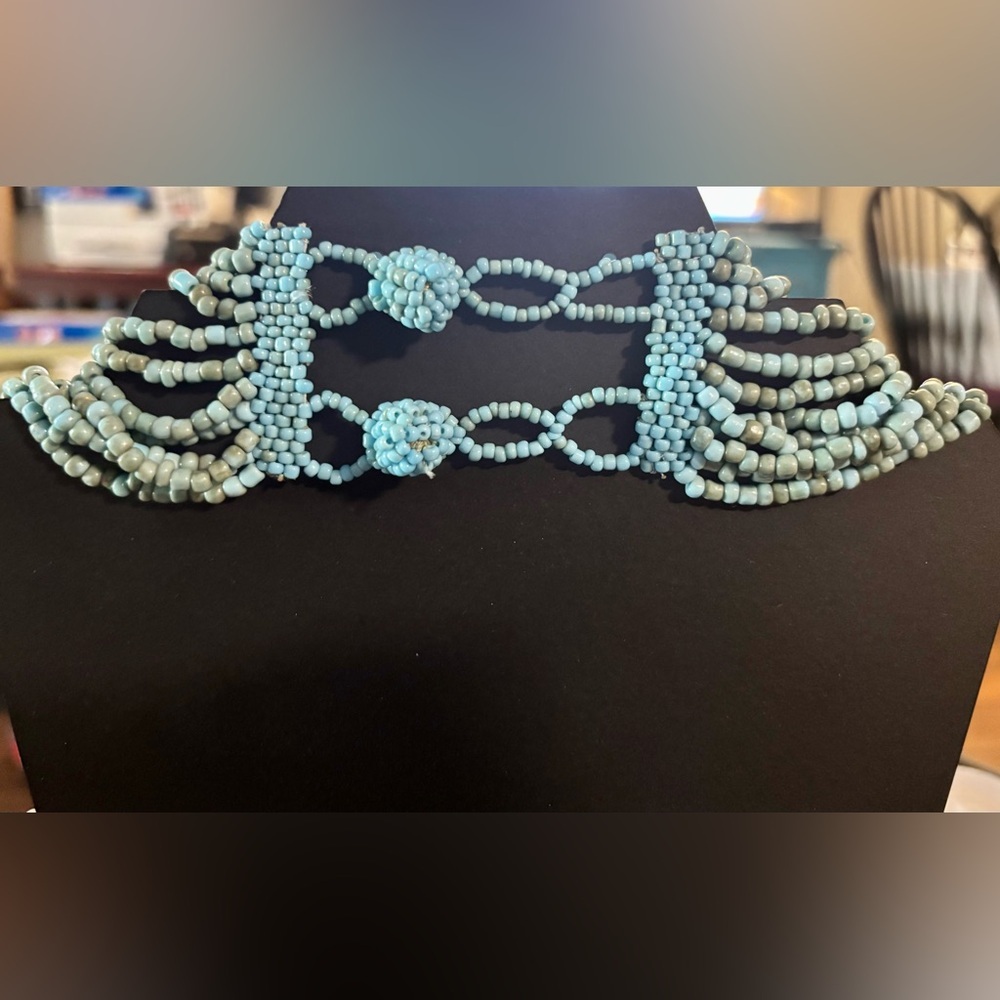 🇺🇸 Turquoise Blue Multi-Strand Beaded Statement Necklace - Picture 2 of 2